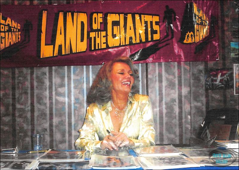 Deanna Lund at her Autograph Table