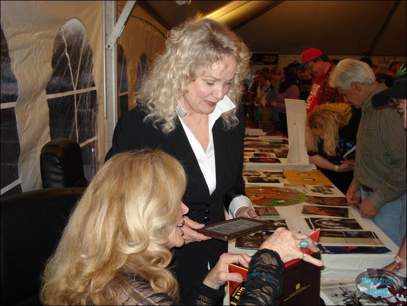 Deanna and Heather opening Giants DVD box set