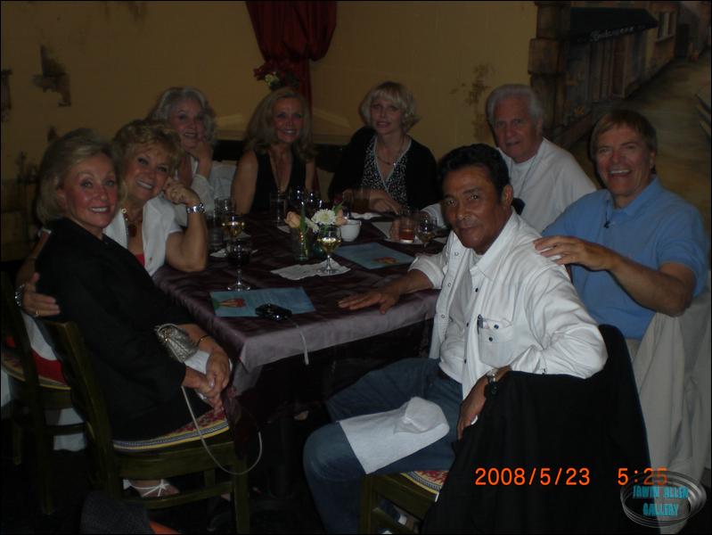 Giants Cast at Welcome Dinner