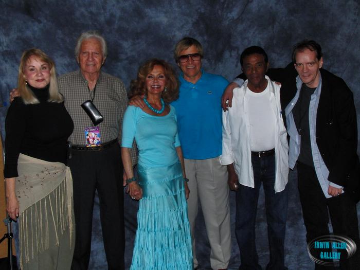 Land of the Giants Cast at the Hollywood Show