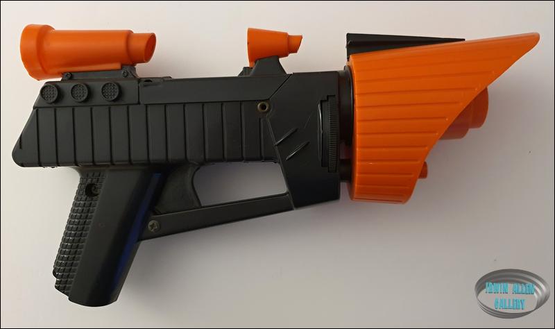 Remco Signal-Ray Space Gun Right Side