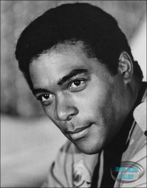 Don Marshall as co-pilot Dan Erickson