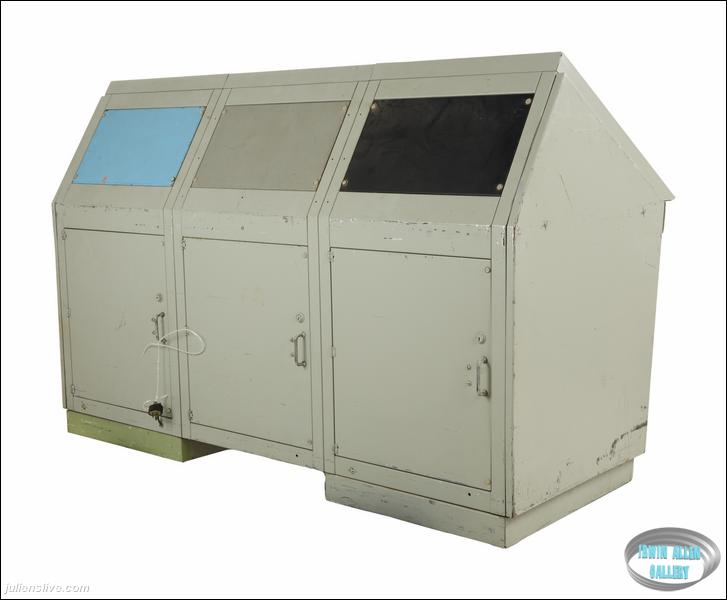 Computer Control Station