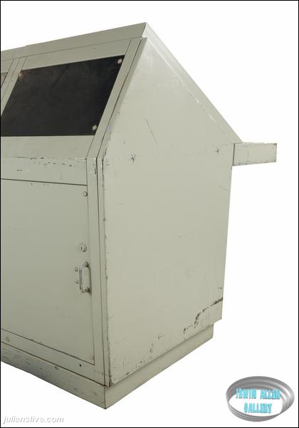 Computer Control Station