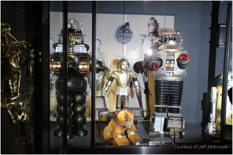 Robby the Robot and Lost in Space Robot