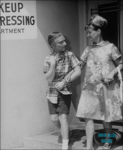 Bill Mumy as Dr. Smith