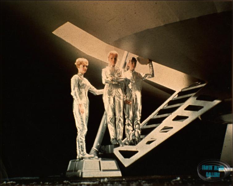 June, Marta, and Angela on Jupiter 2 Steps