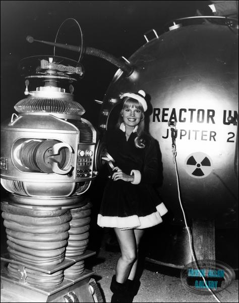 Robot and Marta Kristen