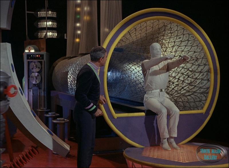 Reel-to-reel Cabinet