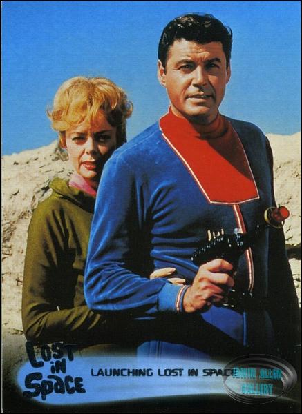 Inkworks Classic Lost in Space Collector Card #8