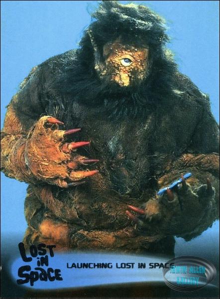 Inkworks Classic Lost in Space Collector Card #9