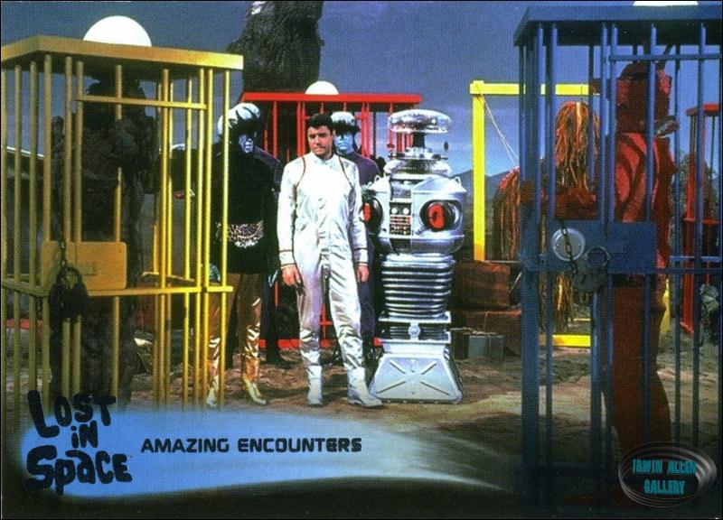 Inkworks Classic Lost in Space Collector Card #25