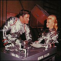 Inkworks Classic Lost in Space Collector Card #5