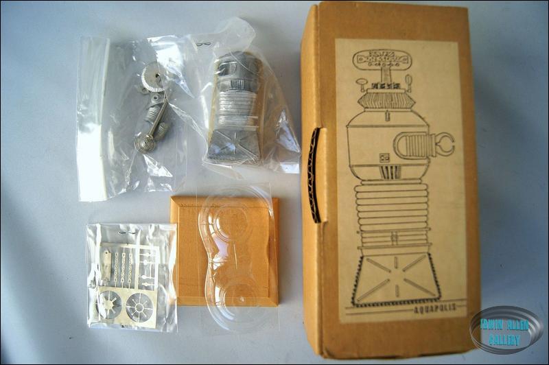 Lost in Space 1/25 Metal Robot Kit