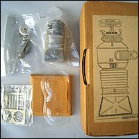 Lost in Space 1/25 Metal Robot Kit