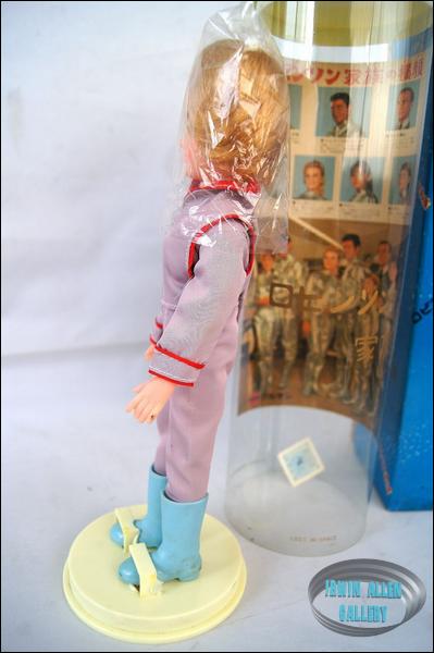 Marusan Maureen Robinson Doll