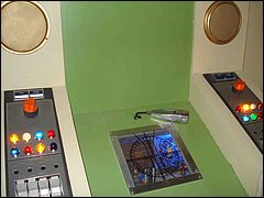 Transmitter Microphone and Radio Direction Finder