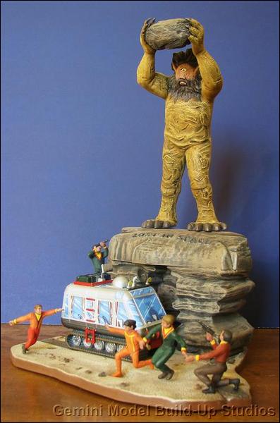 Polar Lights Cyclops and Chariot Model Build