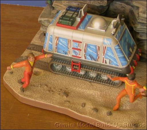 Polar Lights Cyclops and Chariot Model Build