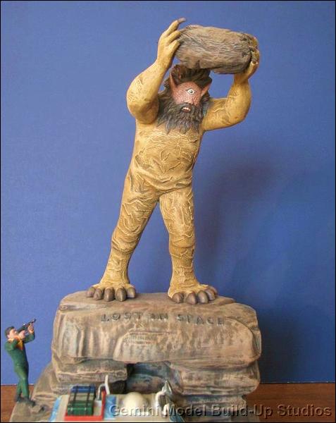 Polar Lights Cyclops and Chariot Model Build