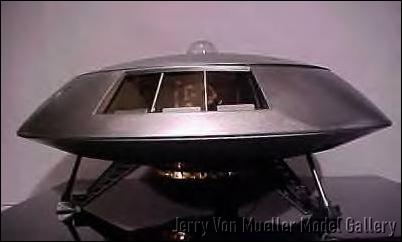 Lost in Space customised Jupiter 2