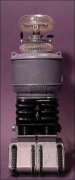 Classic B-9/YM-3 Lost in Space Robot