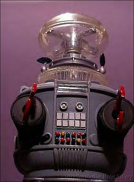 Classic B-9/YM-3 Lost in Space Robot