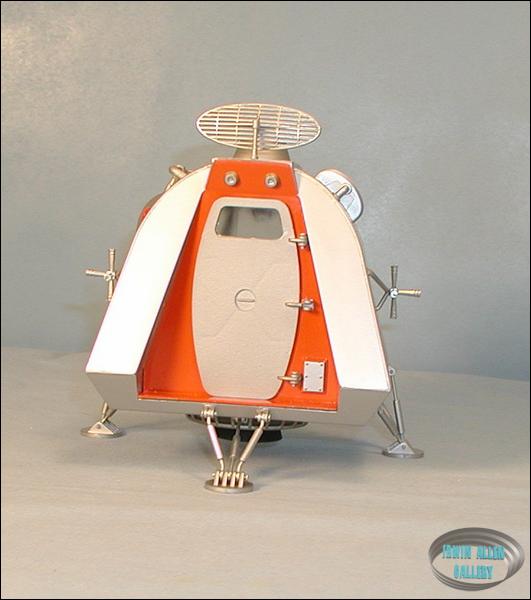 Moebius Space Pod