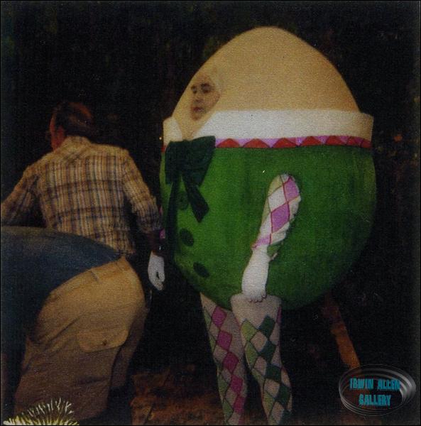 Jonathan Winters as Humpty Dumpty