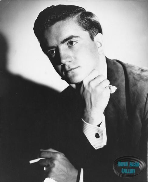 Young portait of Paul Zastupnevich