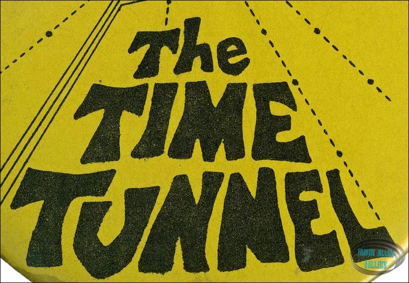 Time Tunnel Button