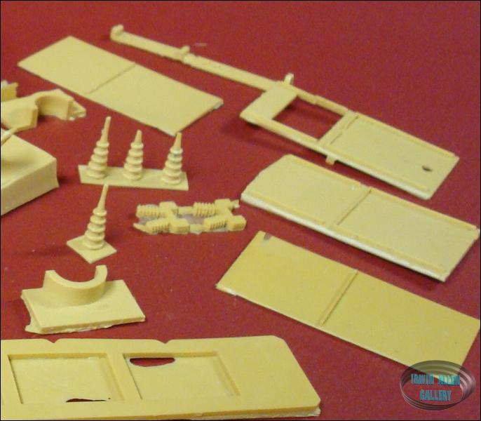 Lunar Models Fujimi Time Tunnel Model Kit Pieces