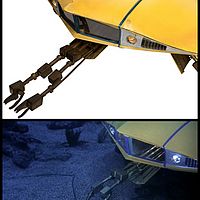 Flying Sub Prop with Grappling Hooks