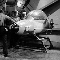 Full Size Mini-Sub in Voyage Movie