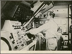 Donruss Voyage to the Bottom of the Sea Card #4