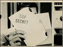 Donruss Voyage to the Bottom of the Sea Card #27