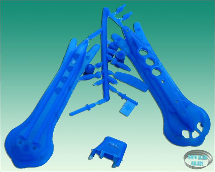 Mini Plastic Seaview Model