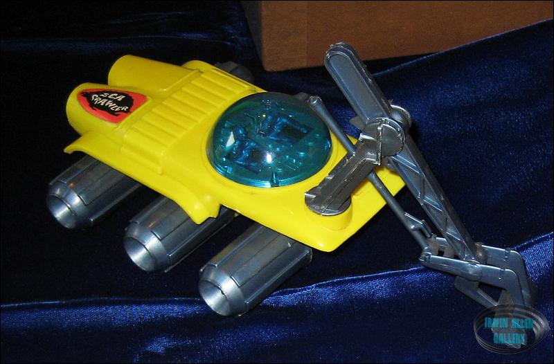 Sears Exclusive Remco Playset Domed Sea-Crawler
